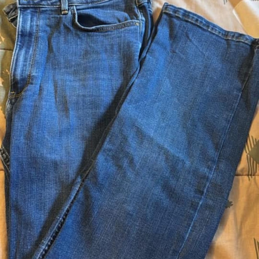 Women’s bootcut Blue Jeans